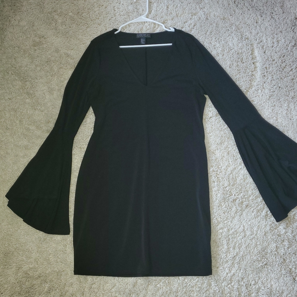 *FINAL SALE* Long Sleeve plus size Dress
